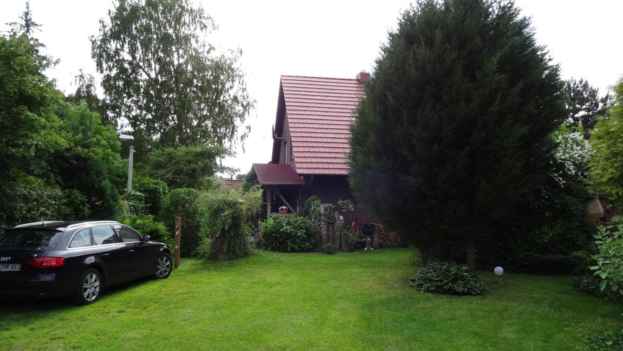 Ferienhaus Im Urigen Garten Bzw Eulenhaus Zingst Exterior foto